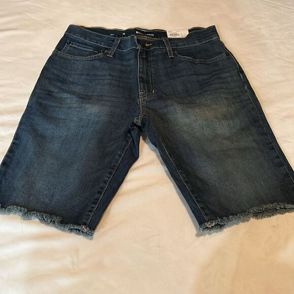 Sonoma Men’s Jean Shorts size 32 Slim Blue Denim Fringe Hem 5 Pockets Med Wash - Picture 3 of 8